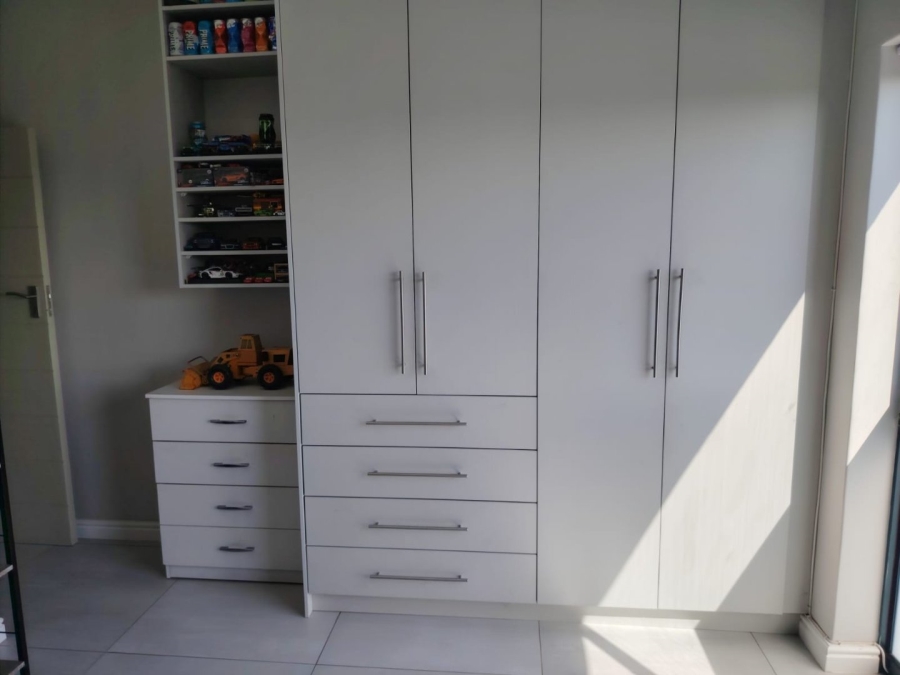 3 Bedroom Property for Sale in Hartenbos Central Western Cape